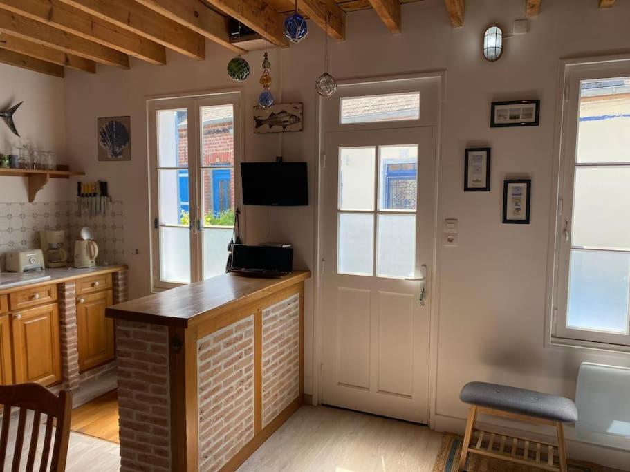 Chez Fanfan, Maison De Pecheur, Coeur De St Valery Сен-Валери-сюр-Сомм Экстерьер фото
